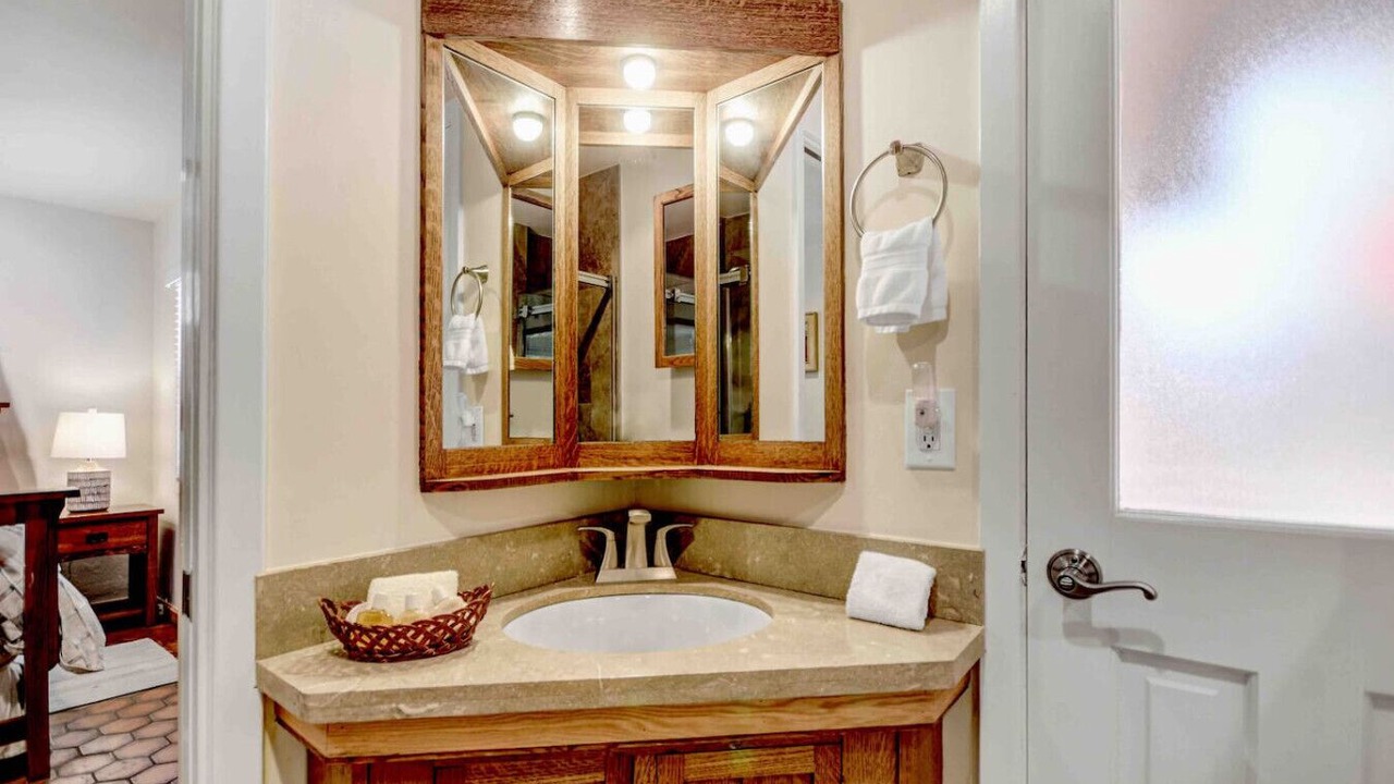 Photo of Bathroom in Sonoma