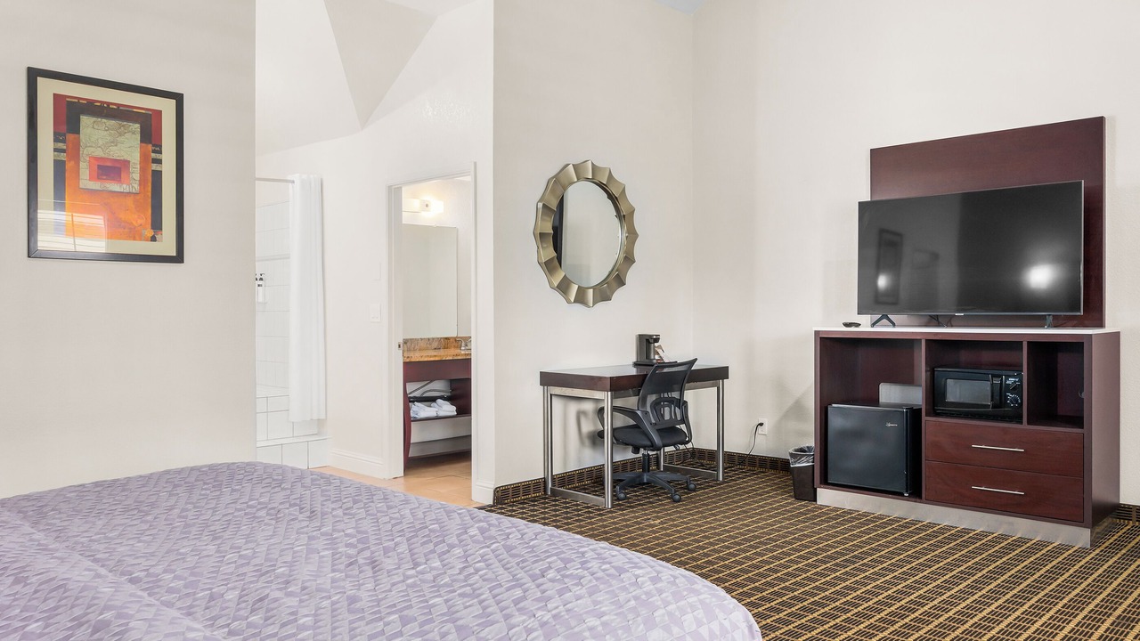 Photo of Bedroom in Westside Santa Cruz