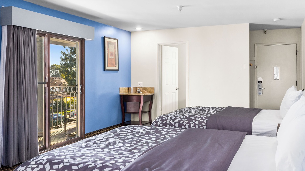 Photo of Bedroom in Westside Santa Cruz