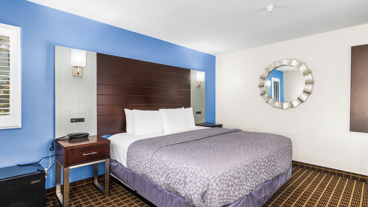 Photo of Bedroom in Westside Santa Cruz