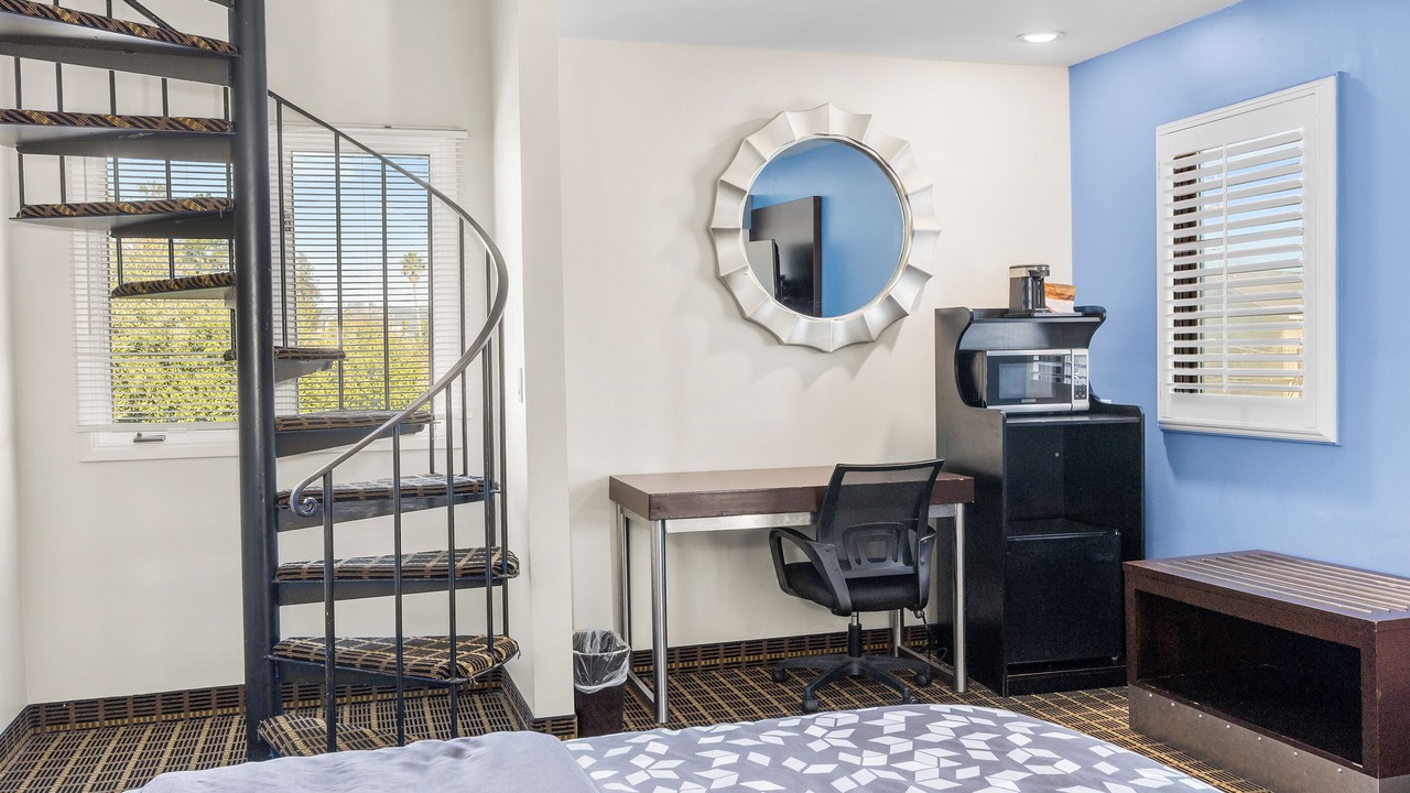Photo of Bedroom in Westside Santa Cruz