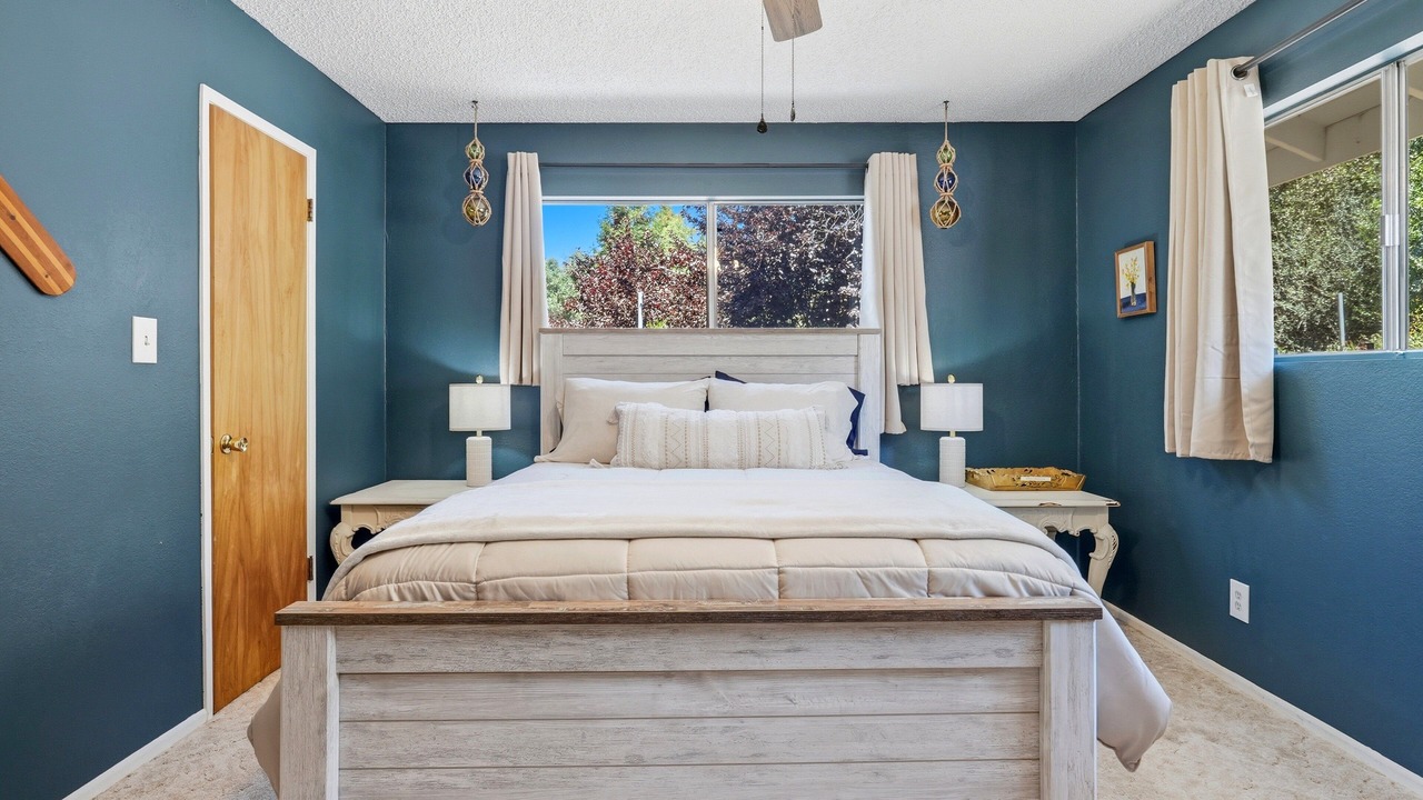 Photo of Bedroom in Yosemite Forks