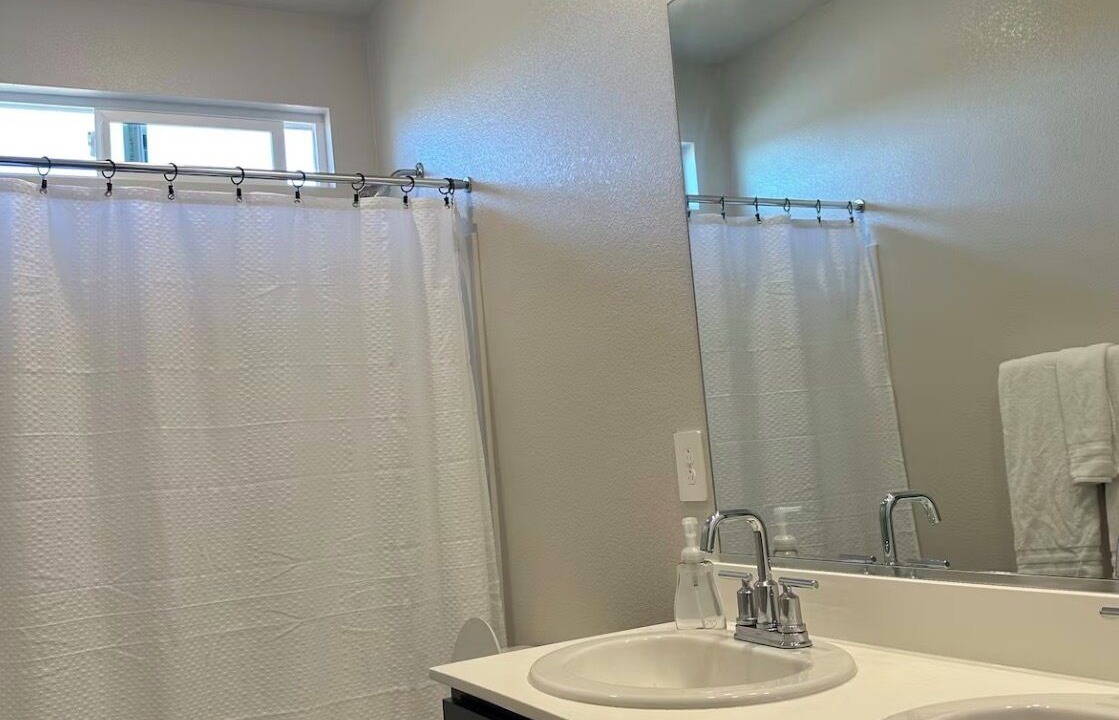 Photo of Bathroom in Peters