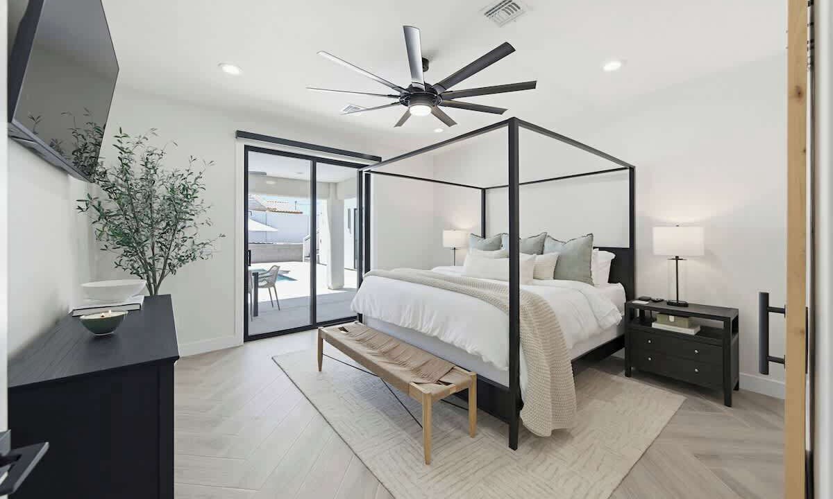 Photo of Bedroom in Lake Havasu City