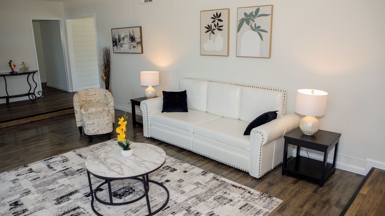 Photo of Livingroom in Thousand Oaks