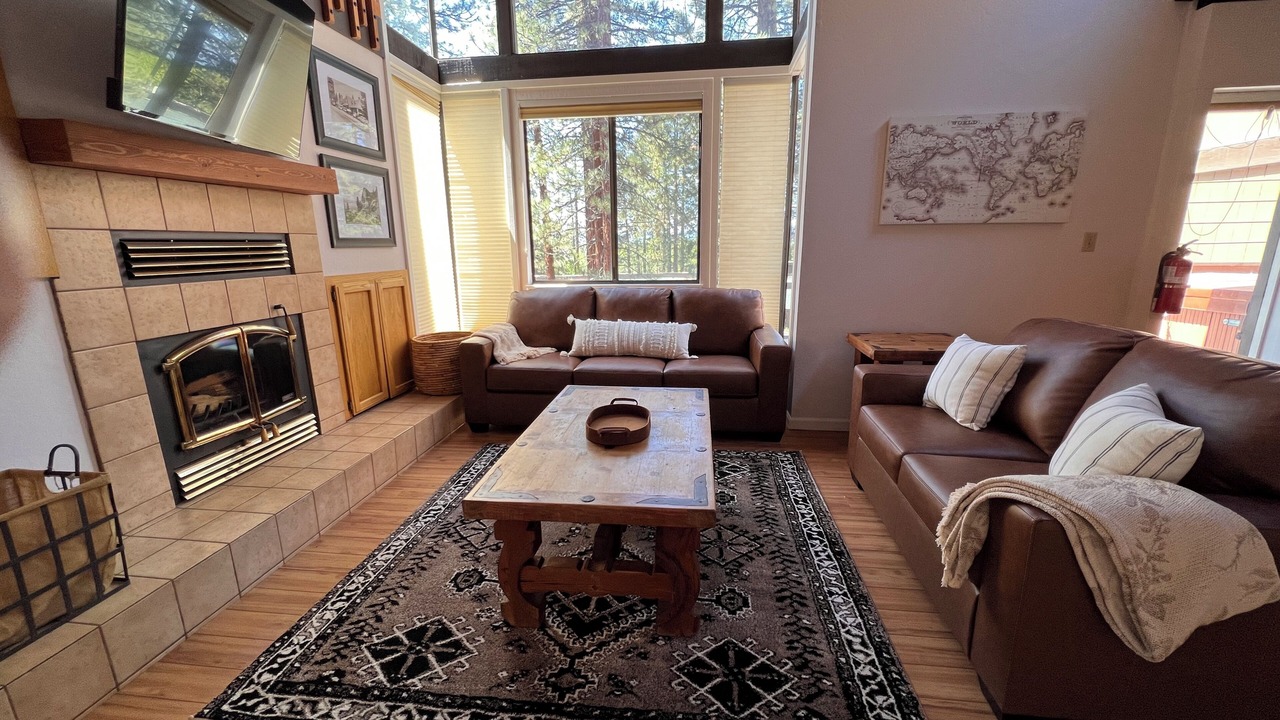 Photo of Livingroom in Zephyr Cove