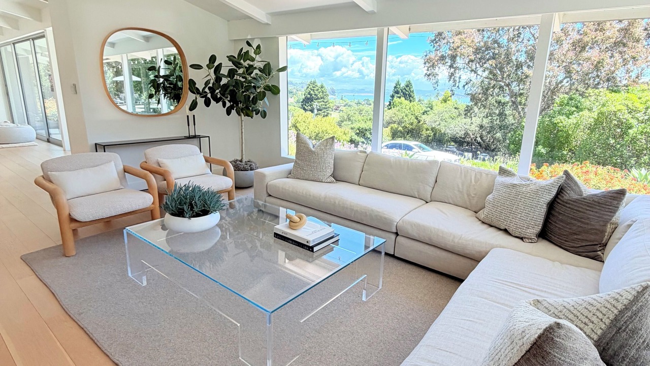 Photo of Bedroom in Bayside Acres