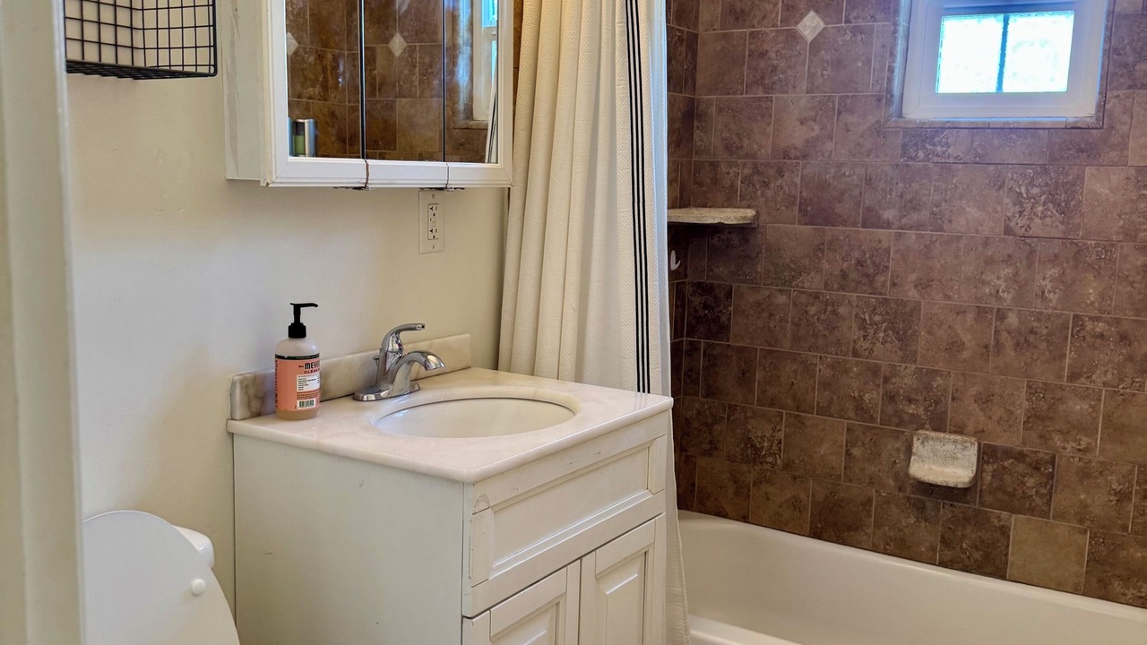 Photo of Bathroom in Kernville