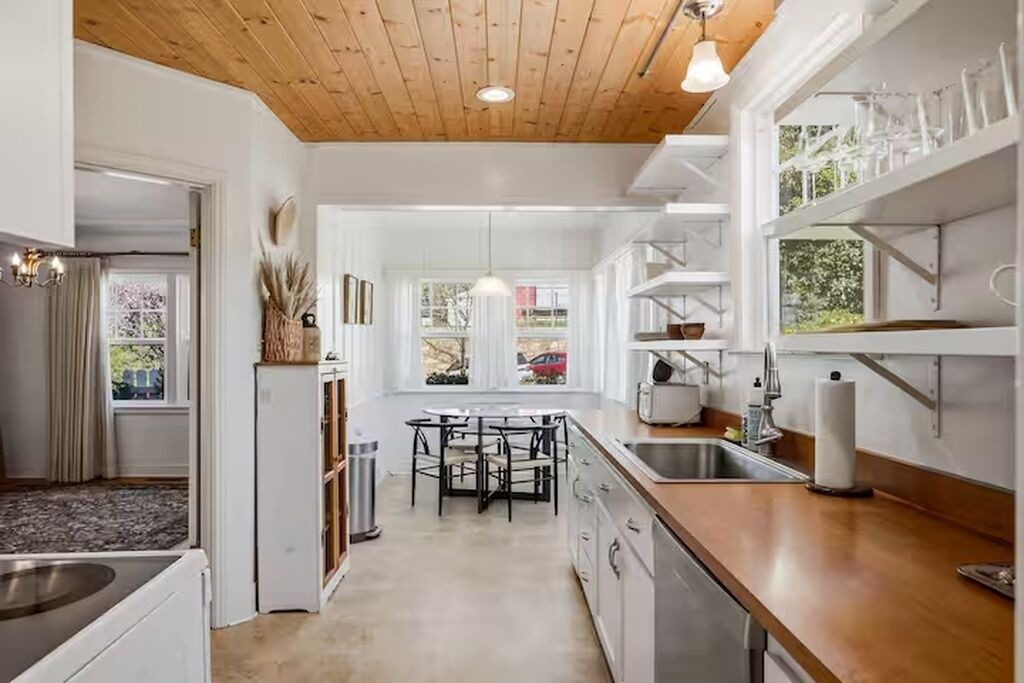 Photo of Kitchen in Mariposa