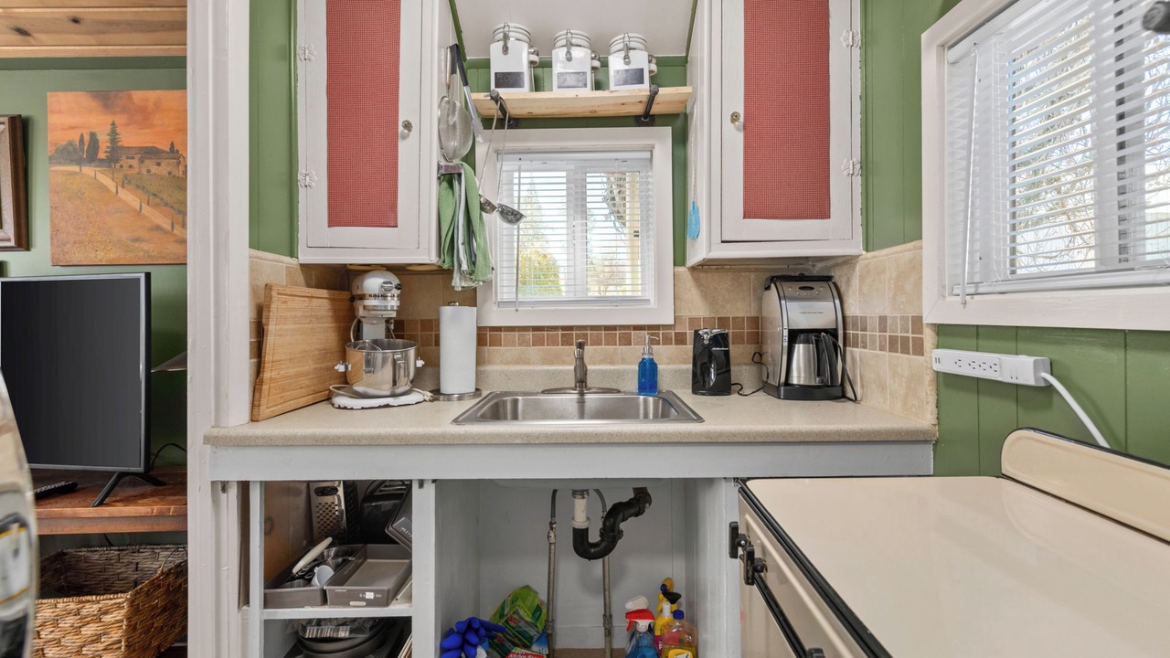 Photo of Kitchen in Frazier Park