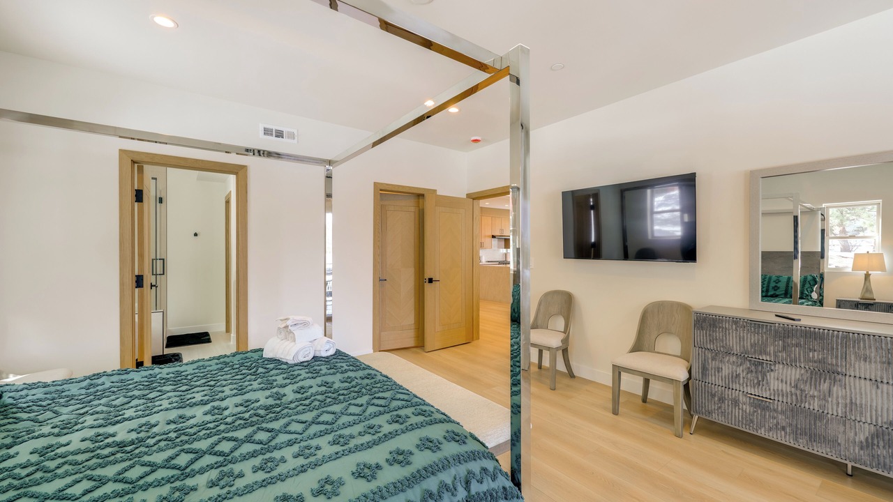 Photo of Bedroom in Big Bear Lake