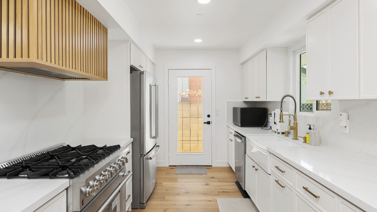 Photo of Kitchen in Midway City