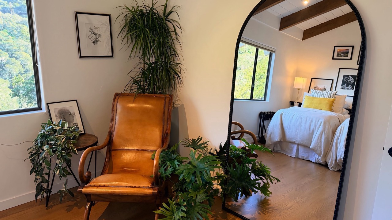 Photo of Bedroom in Carmel Valley
