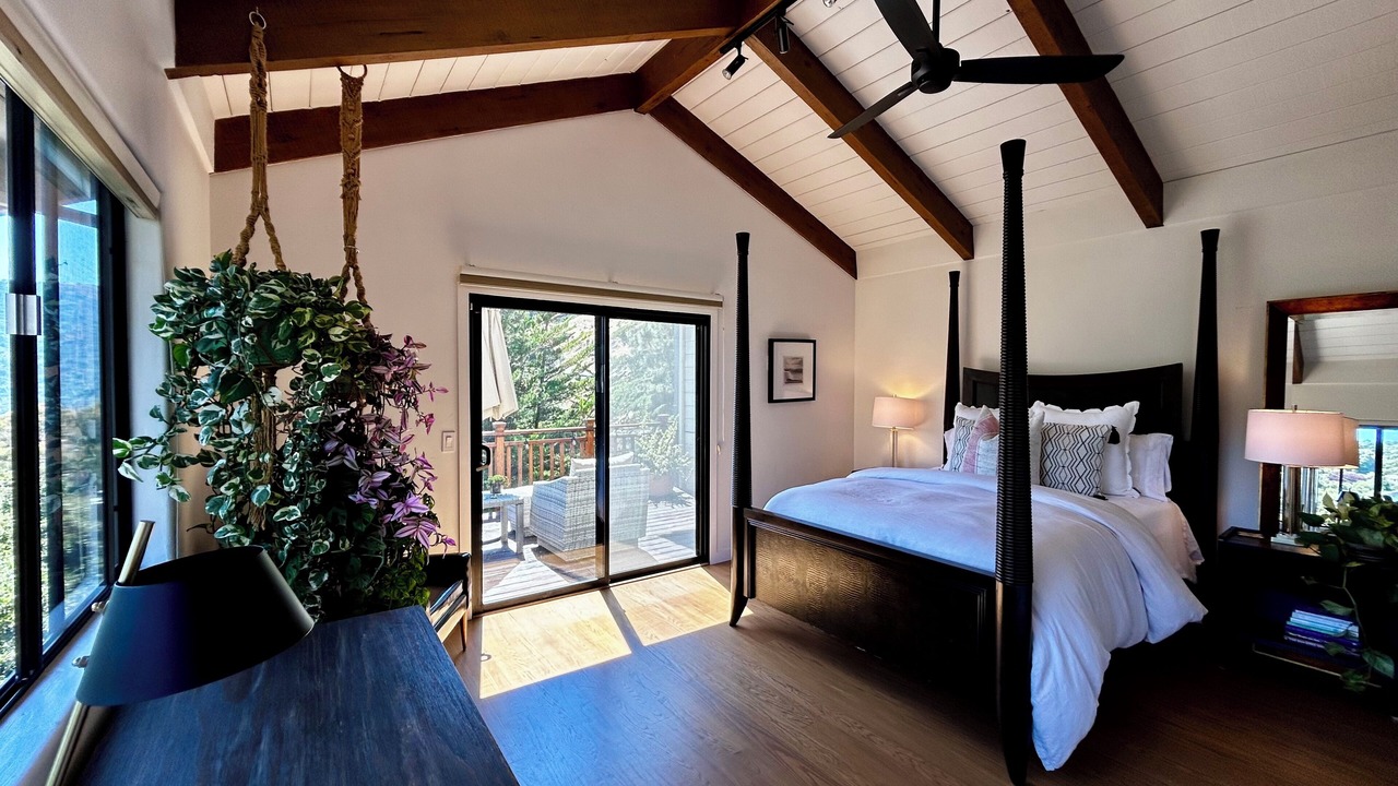 Photo of Bedroom in Carmel Valley