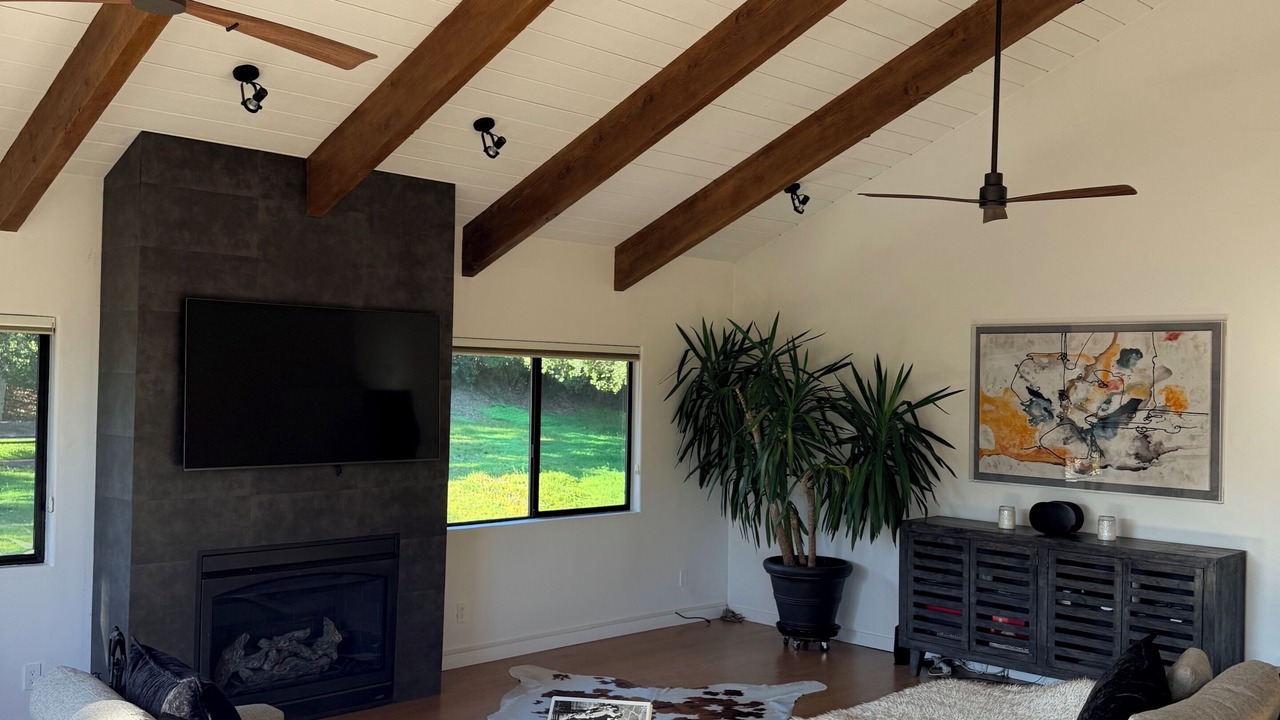 Photo of Livingroom in Carmel Valley