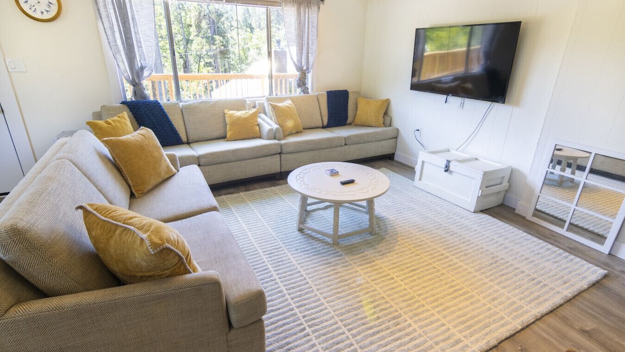 Photo of Livingroom in Wishon
