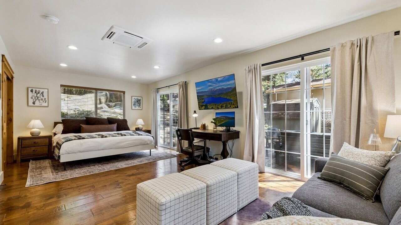 Photo of Bedroom in Tahoe Village