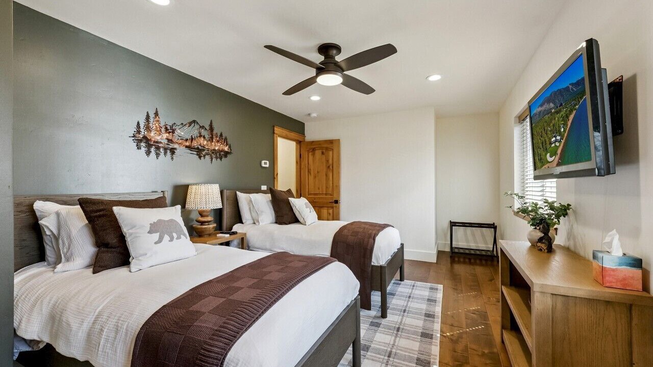Photo of Bedroom in Tahoe Village