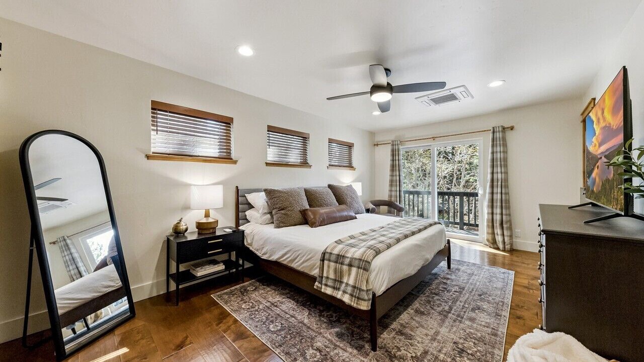 Photo of Bedroom in Tahoe Village