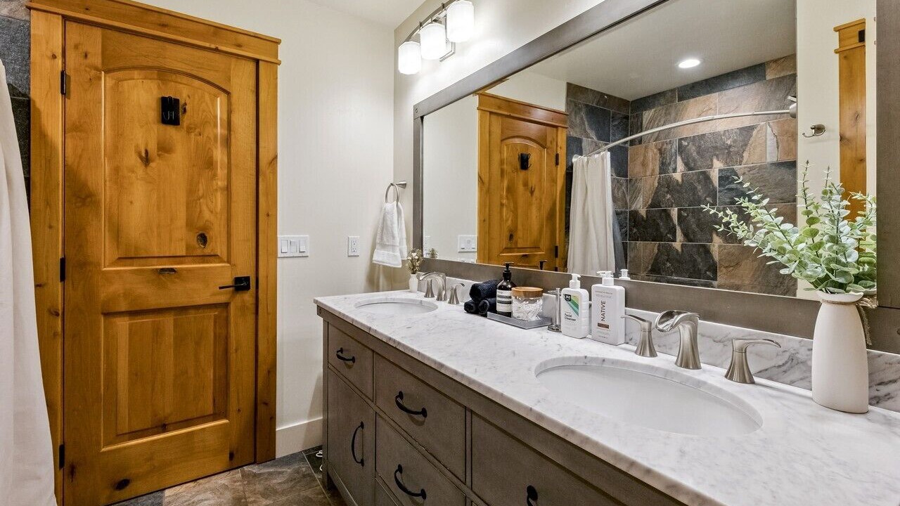 Photo of Bathroom in Tahoe Village