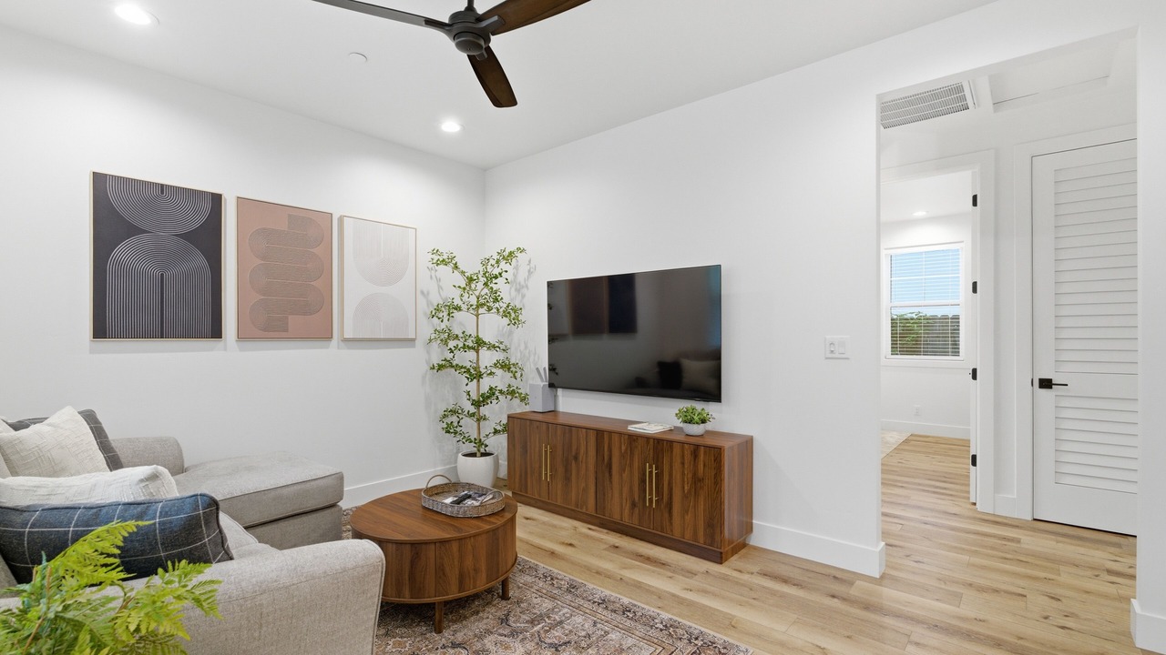 Photo of Livingroom in Chico