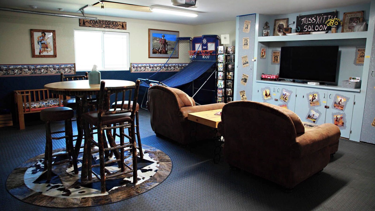Photo of Bedroom in Coarsegold