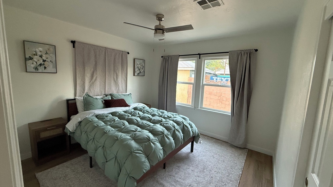 Photo of Bedroom in Bakersfield