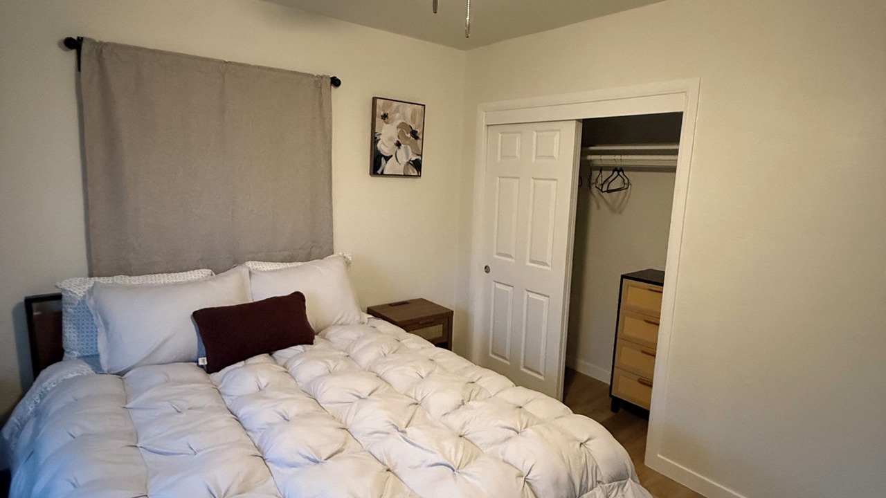 Photo of Bedroom in Bakersfield