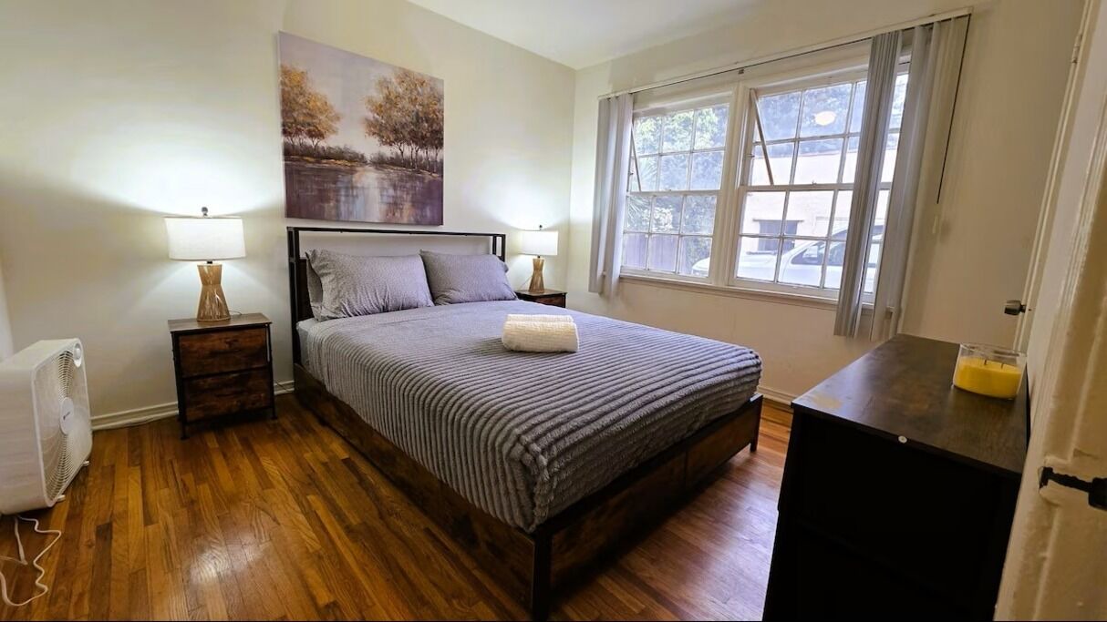 Photo of Bedroom in Beverly Hills
