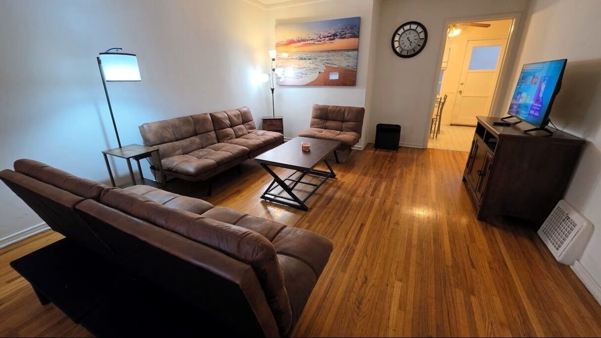 Photo of Livingroom in Beverly Hills