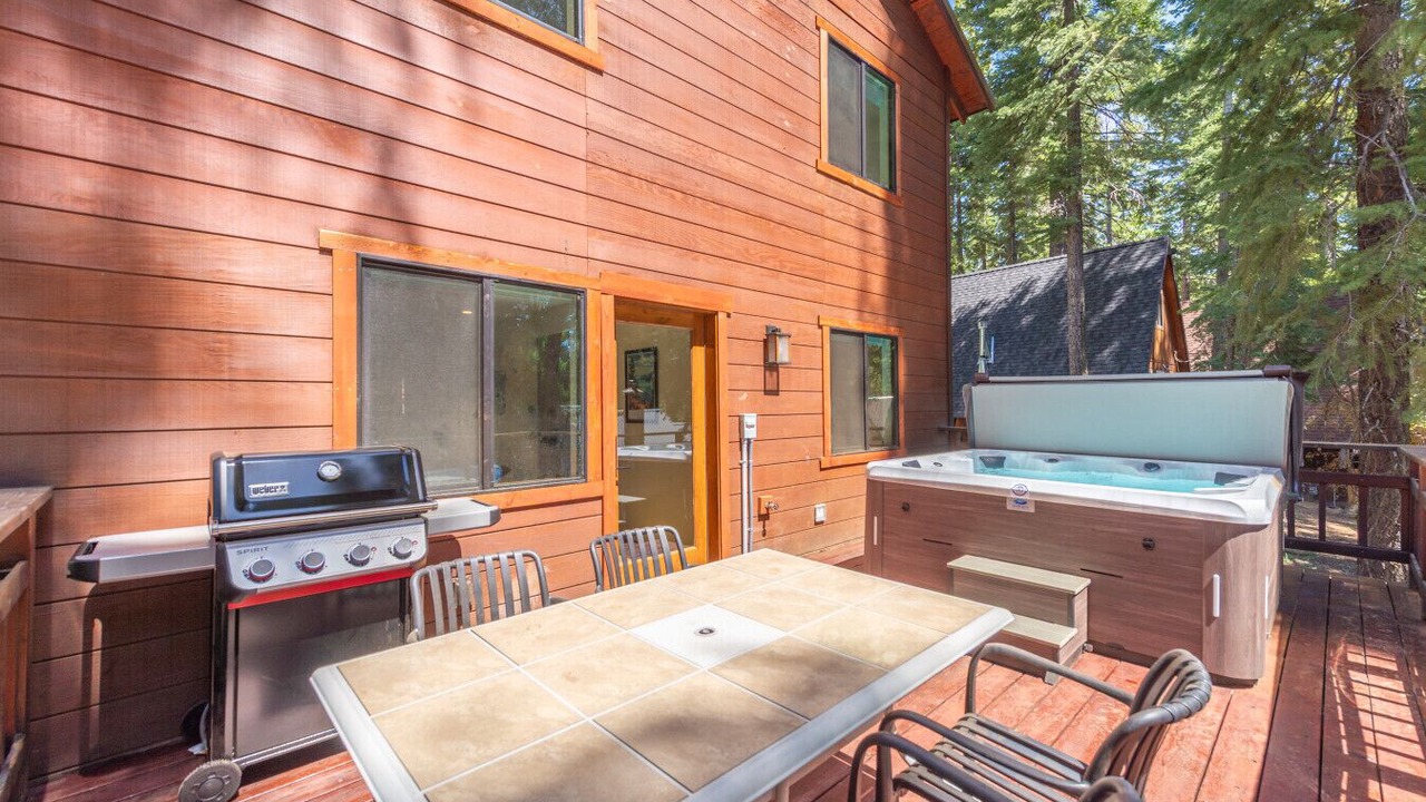 Photo of Outdoor in Sunnyside