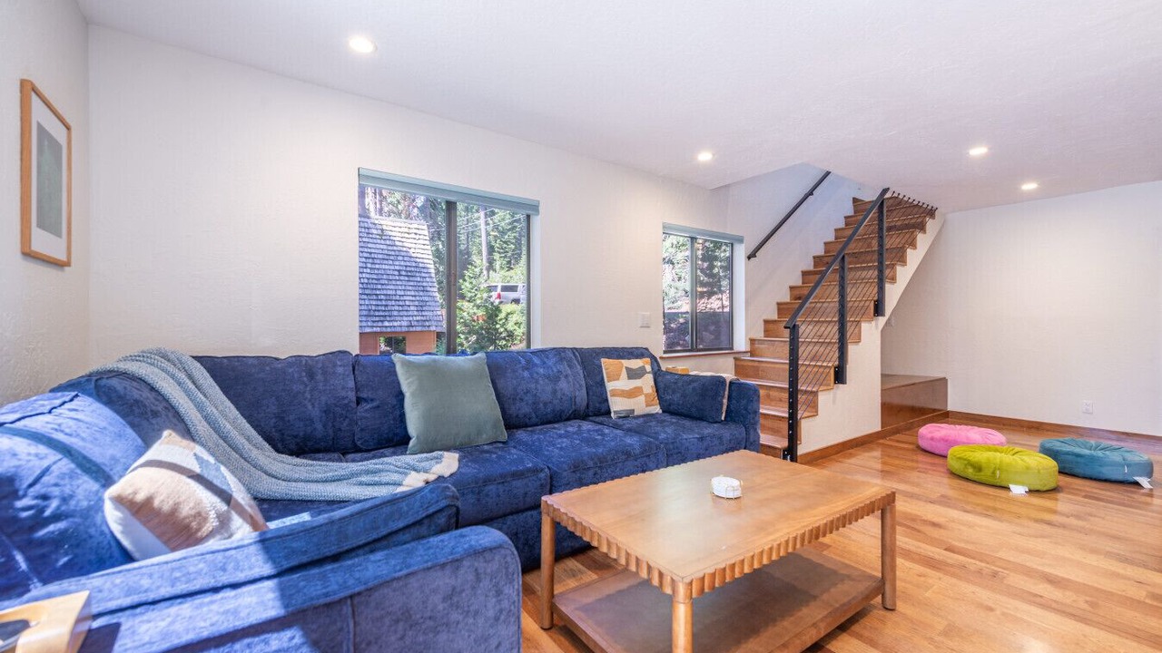 Photo of Livingroom in Sunnyside