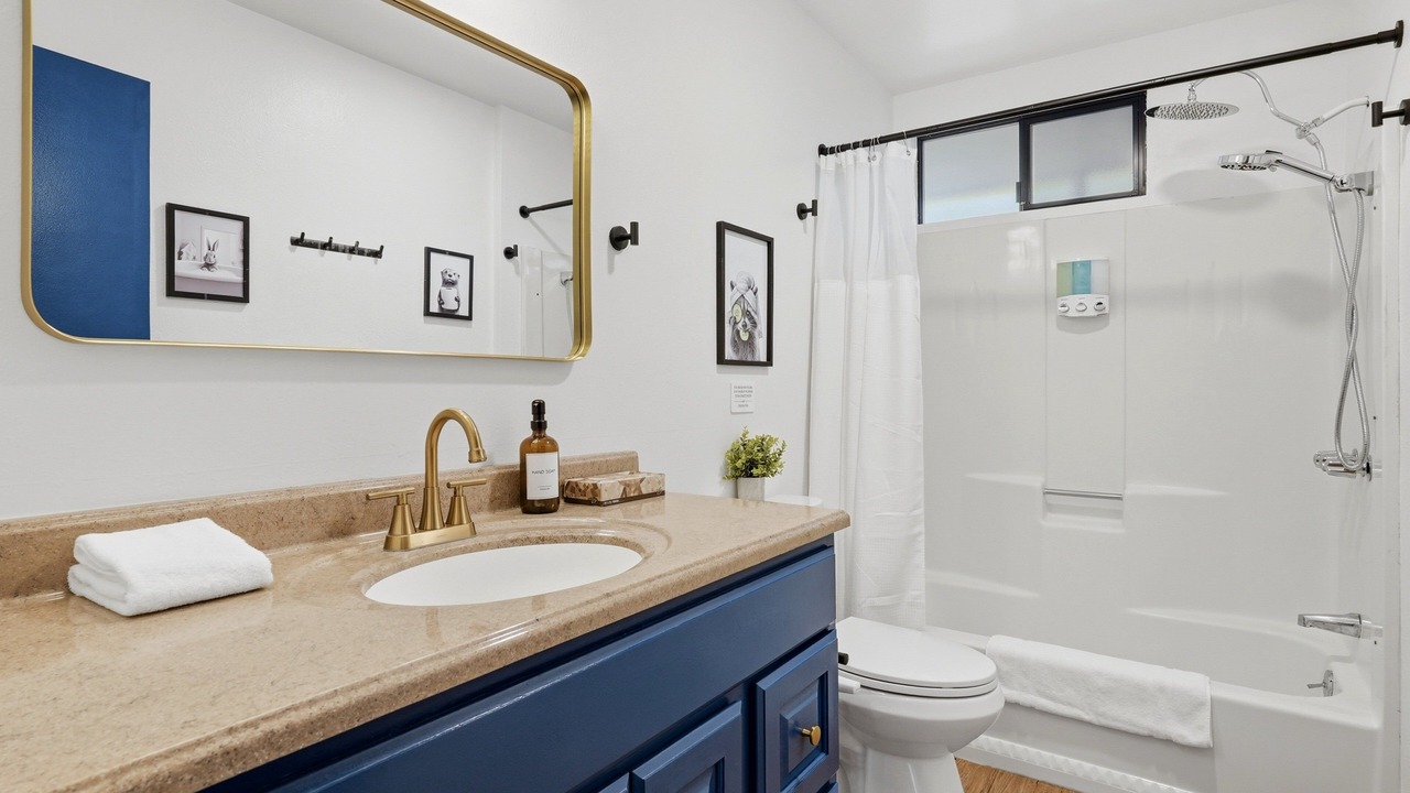 Photo of Bathroom in Oakhurst