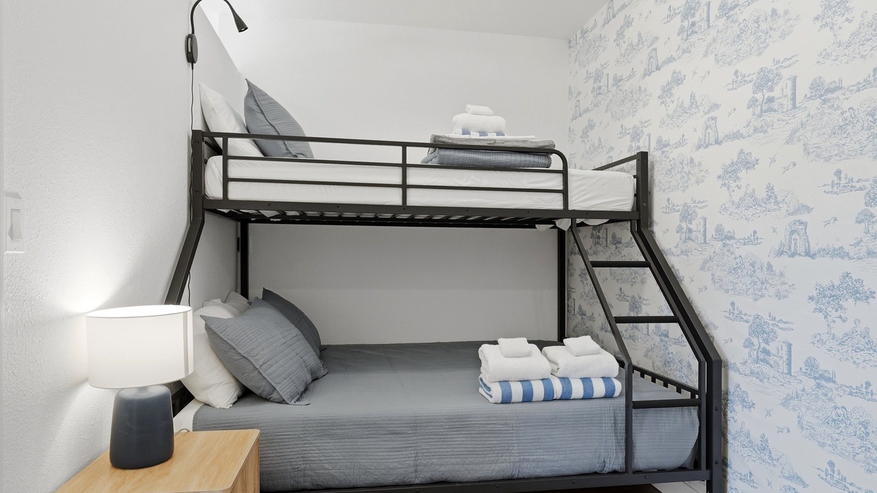 Photo of Bedroom in Oakhurst