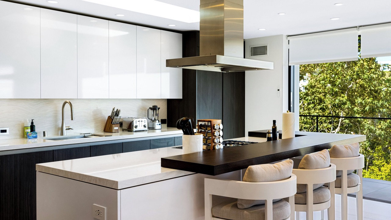 Photo of Kitchen in Hollywood Hills West