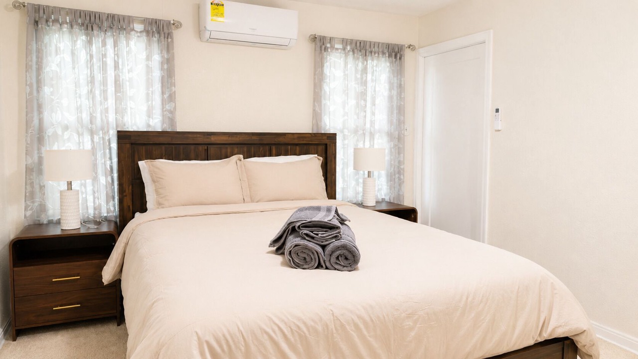 Photo of Bedroom in Coalinga