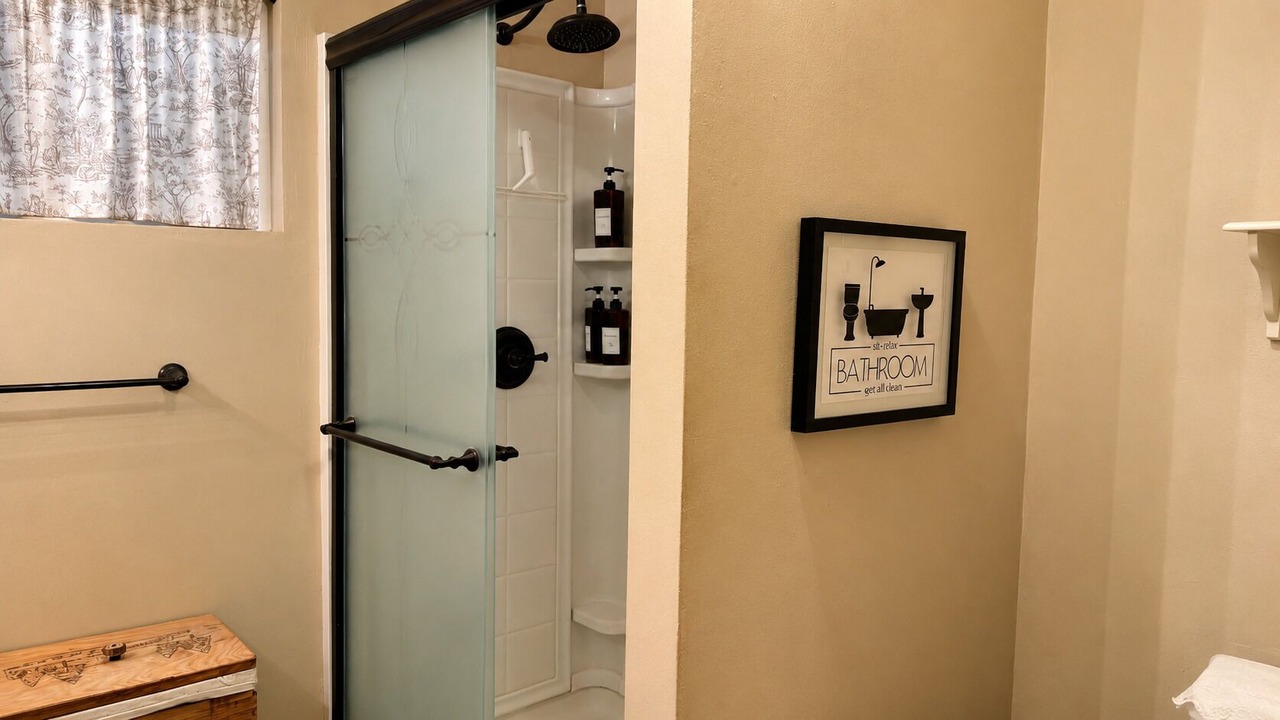 Photo of Bathroom in Coalinga