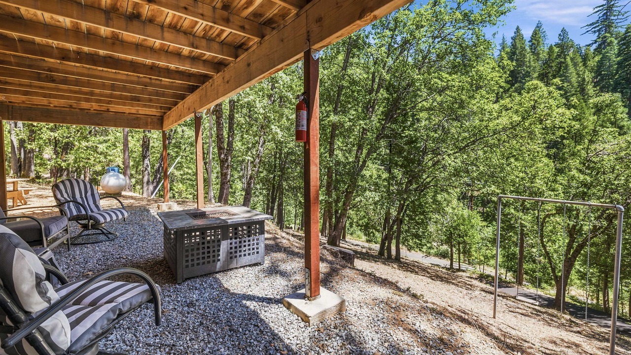 Photo of Patio Balcony in Phoenix Lake-Cedar Ridge
