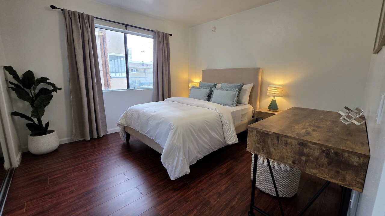 Photo of Bedroom in Beverly Hills