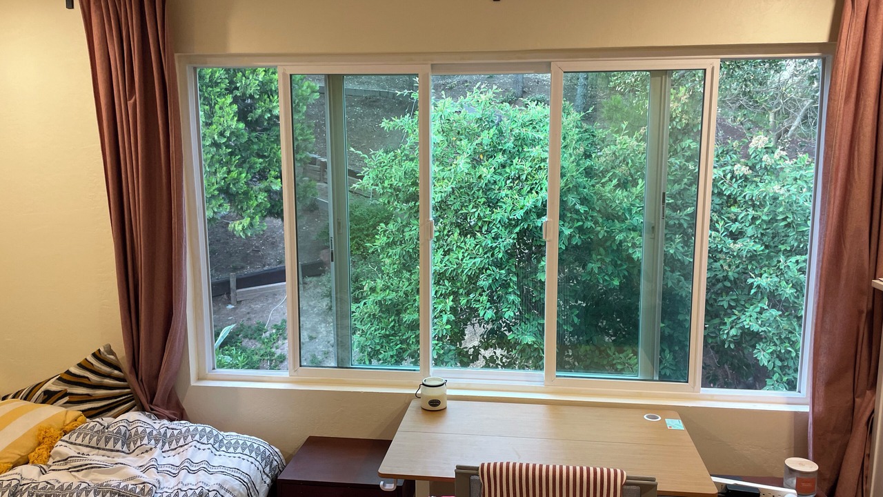 Photo of Bedroom in Monterey Ter