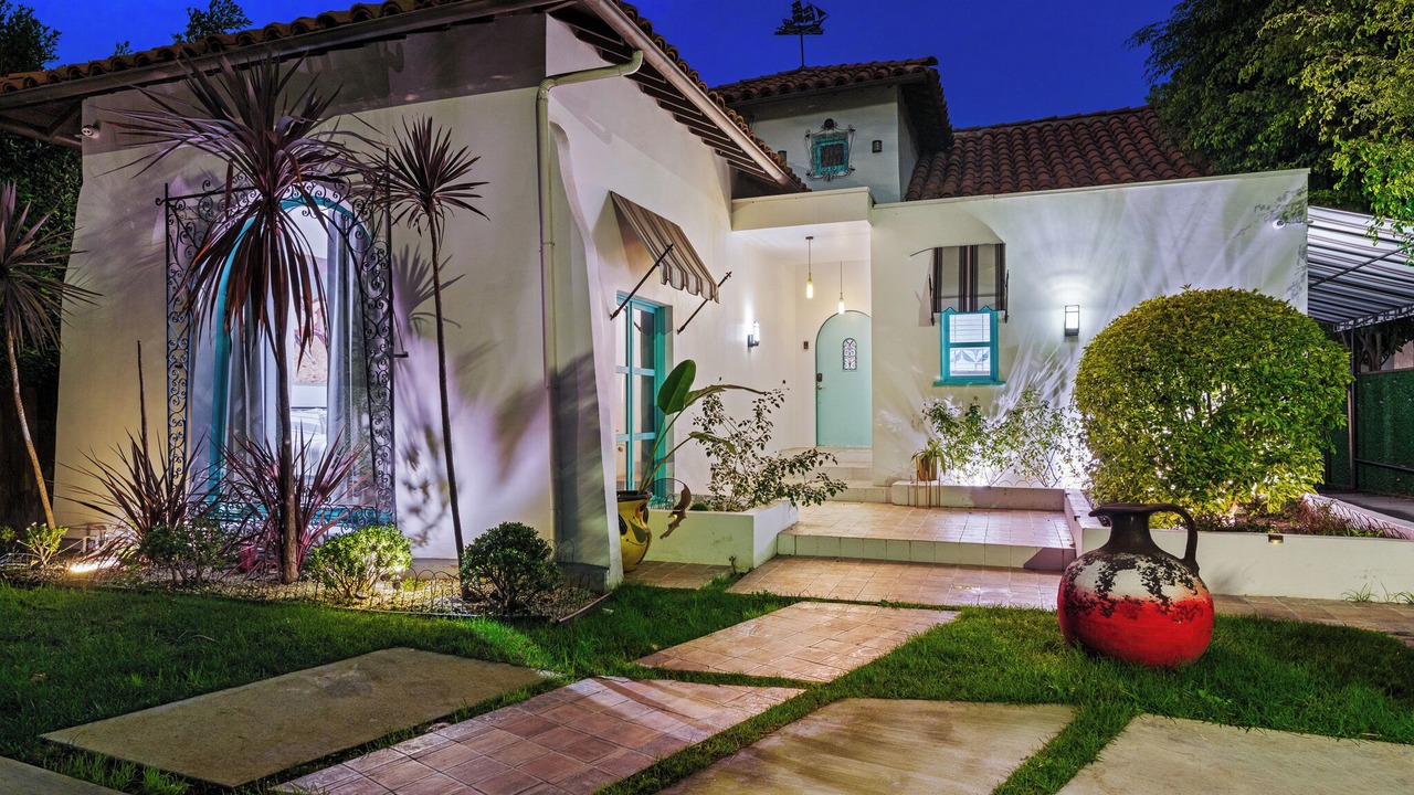 Photo of Outdoor in Beverly Grove