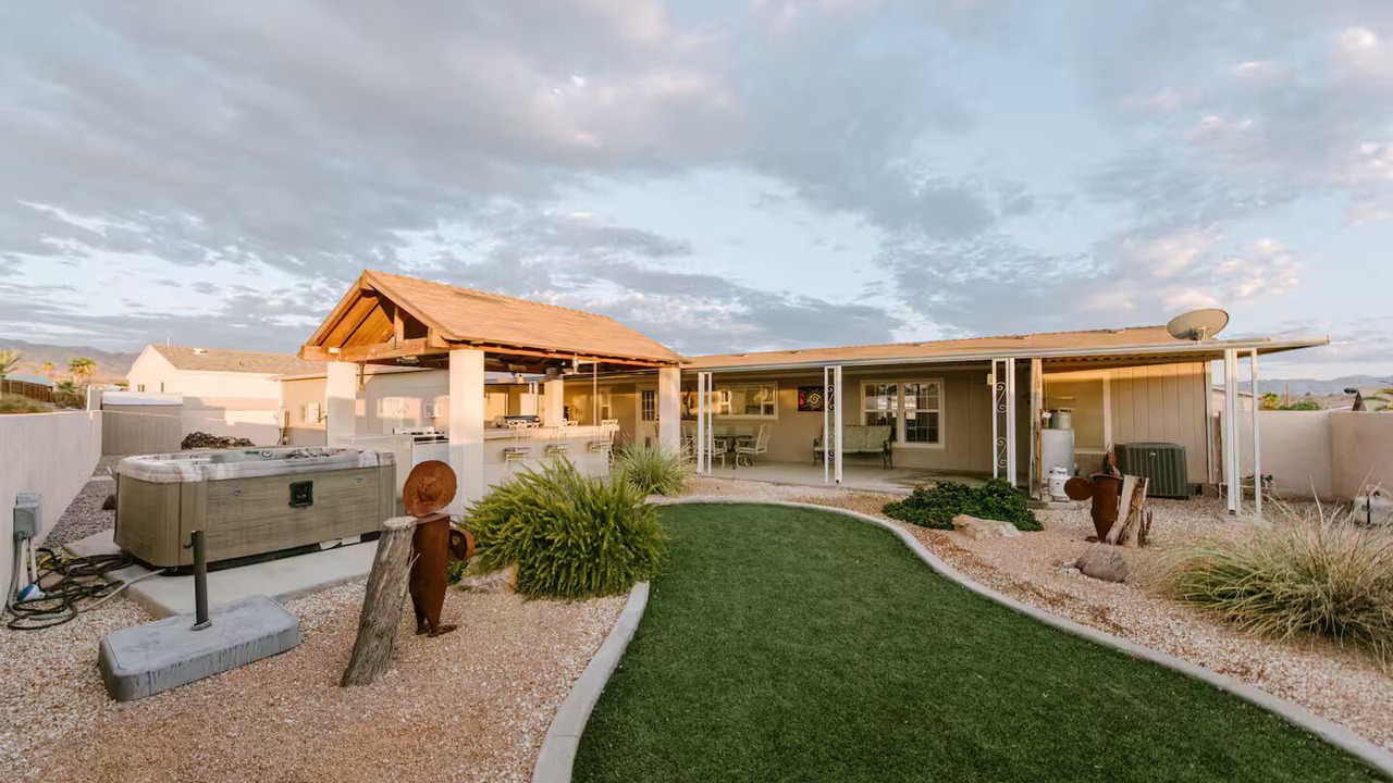 Photo of Outdoor in Desert Hills