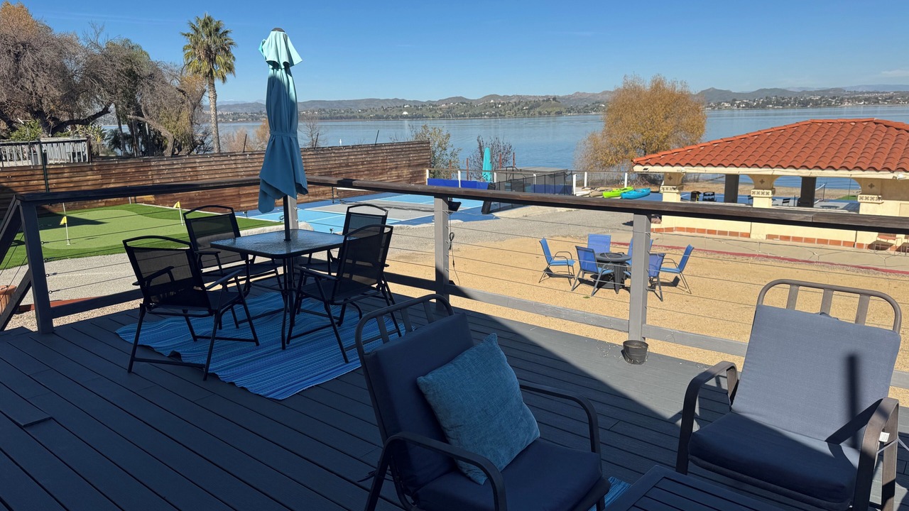 Photo of Outdoor in Lakeland Village