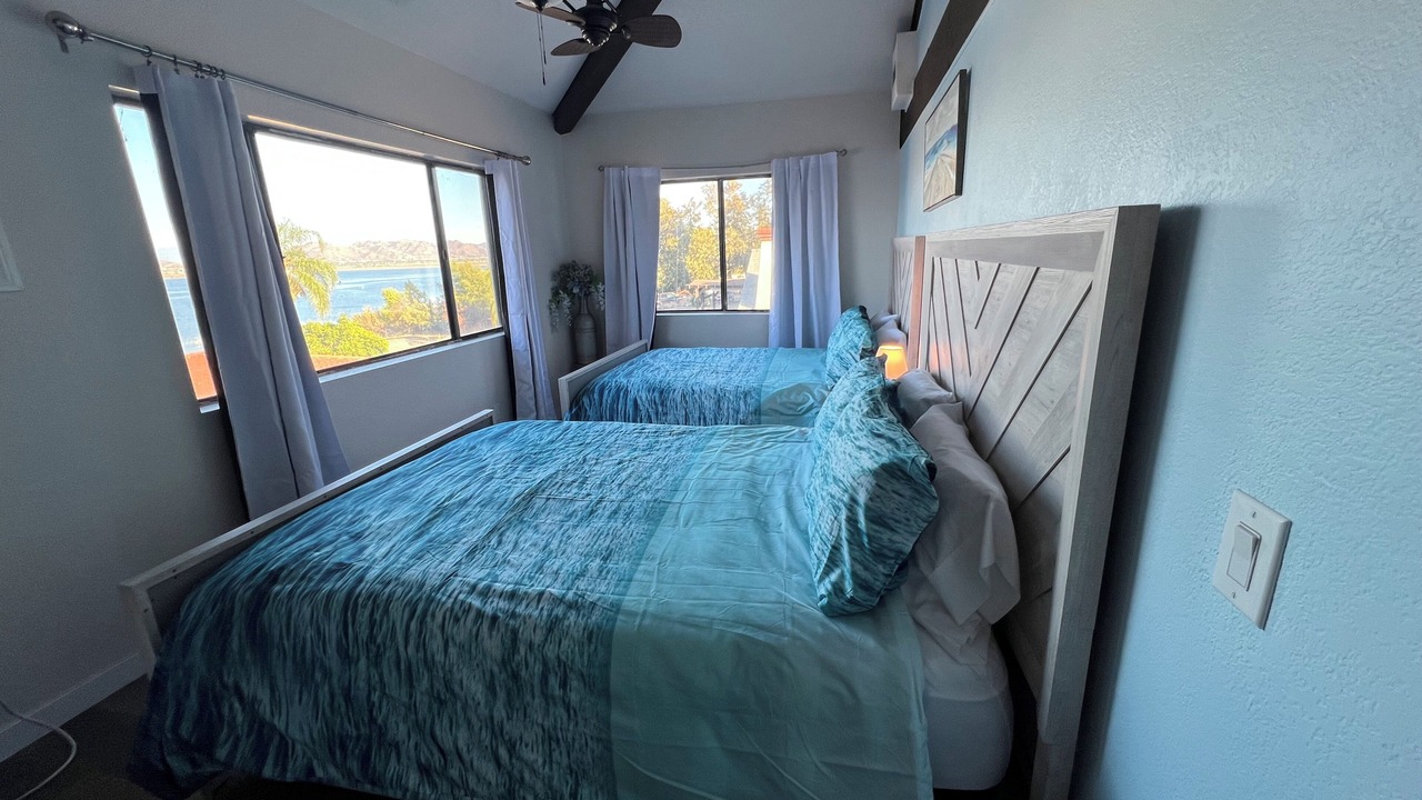 Photo of Bedroom in Lakeland Village