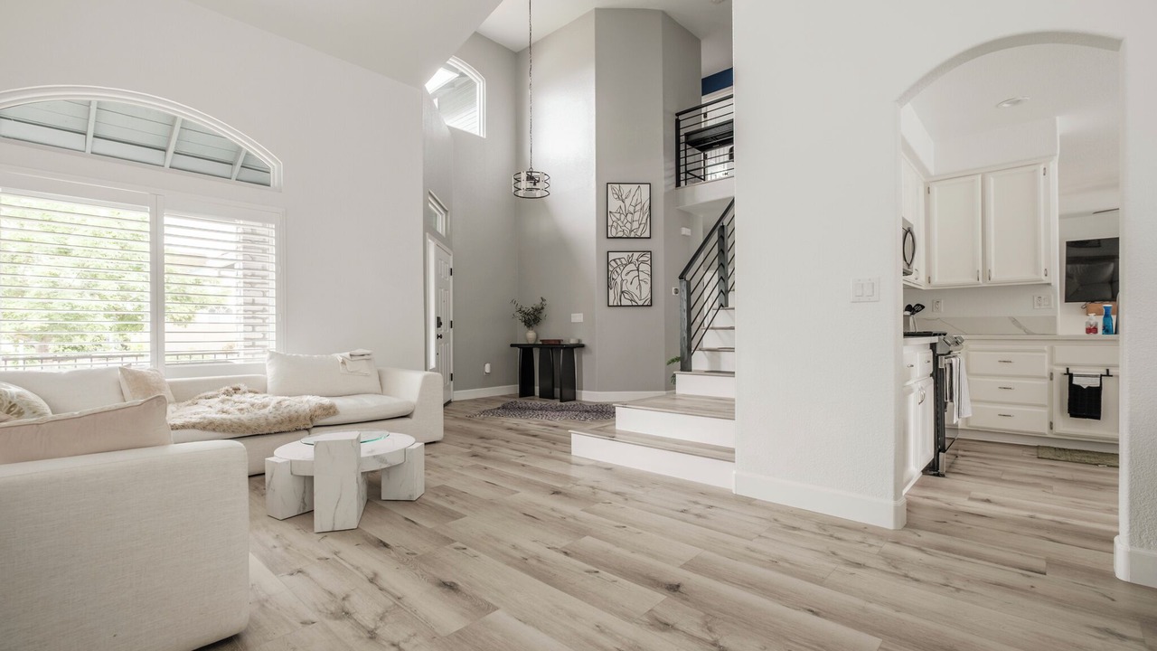 Photo of Livingroom in Sacramento