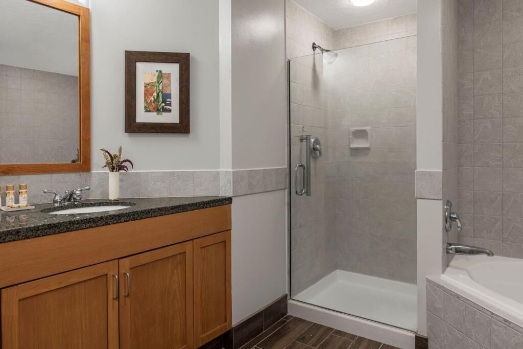 Photo of Bathroom in Lakeside Park