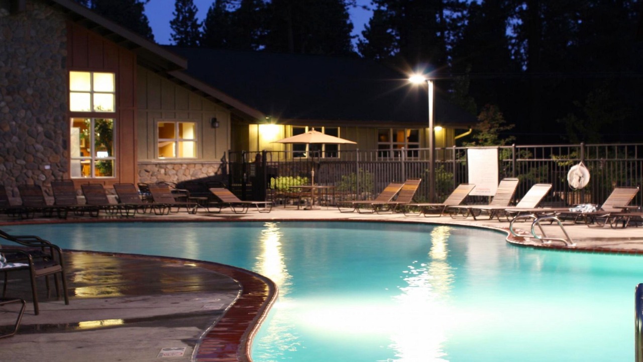 Photo of Outdoor in Round Hill Village