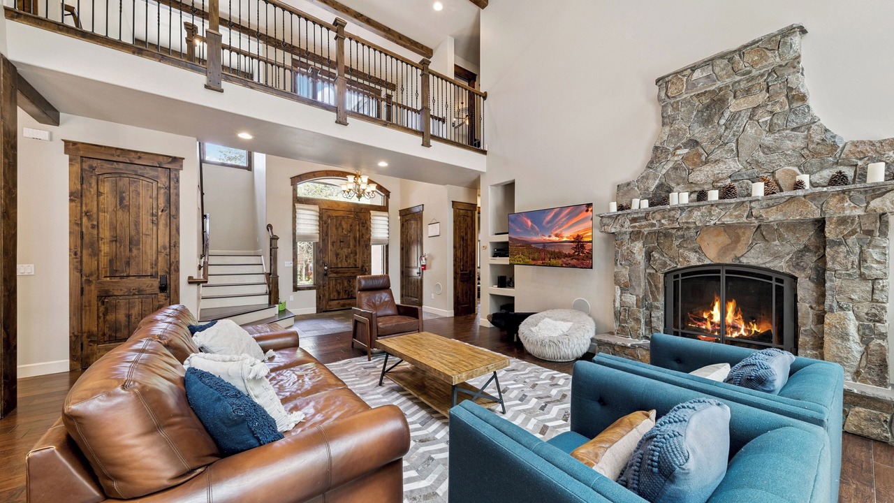 Photo of Livingroom in South Lake Tahoe