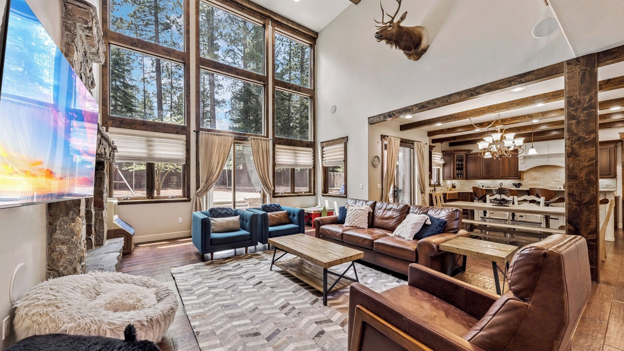 Photo of Livingroom in South Lake Tahoe
