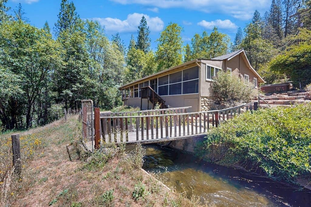 Photo of Outdoor in Hathaway Pines